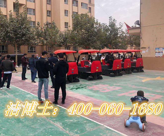 潔博士掃地車(chē)客戶(hù)案例—  喀什平安物業(yè)服務(wù)有限公司