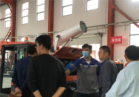 省國資委“四送一服”企業(yè)服務(wù)走進(jìn)潔博士掃地車(chē)