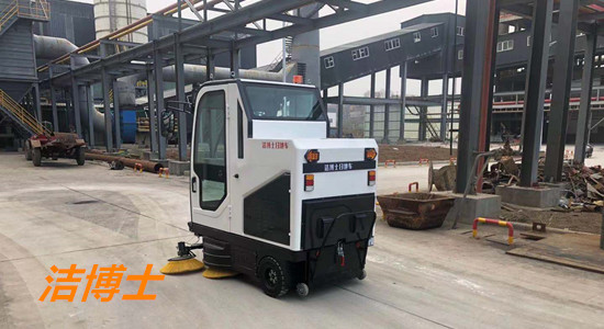 1980全封閉掃地車(chē)