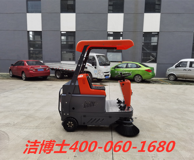 潔博士駕駛掃地機客戶(hù)案例-江蘇騰發(fā)建筑機械有限公司 潔博士駕駛掃地機客戶(hù)案例-江蘇騰發(fā)建筑機械有限公司