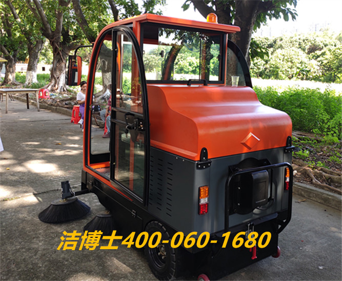 潔博士電動(dòng)掃地車(chē)客戶(hù)案例——番禺南沙有榮船舶工業(yè)有限公司 潔博士電動(dòng)掃地車(chē)客戶(hù)案例——番禺南沙有榮船舶工業(yè)有限公司
