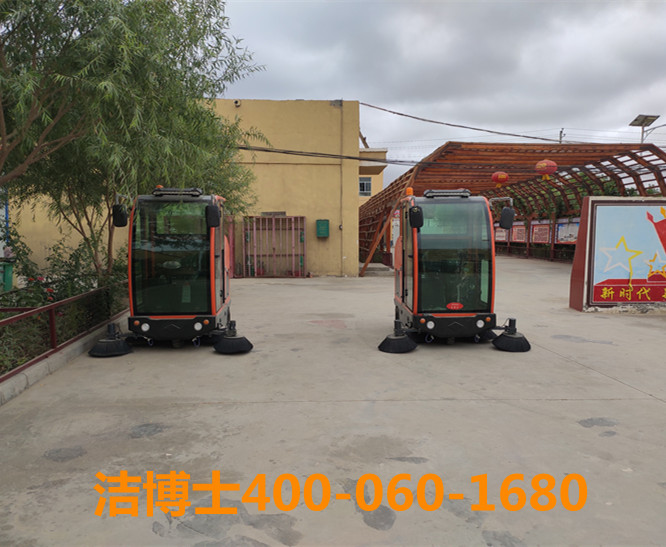 潔博士駕駛掃地機客戶(hù)案例-新疆維吾爾自治區中醫醫院 潔博士駕駛掃地機客戶(hù)案例-新疆維吾爾自治區中醫醫院